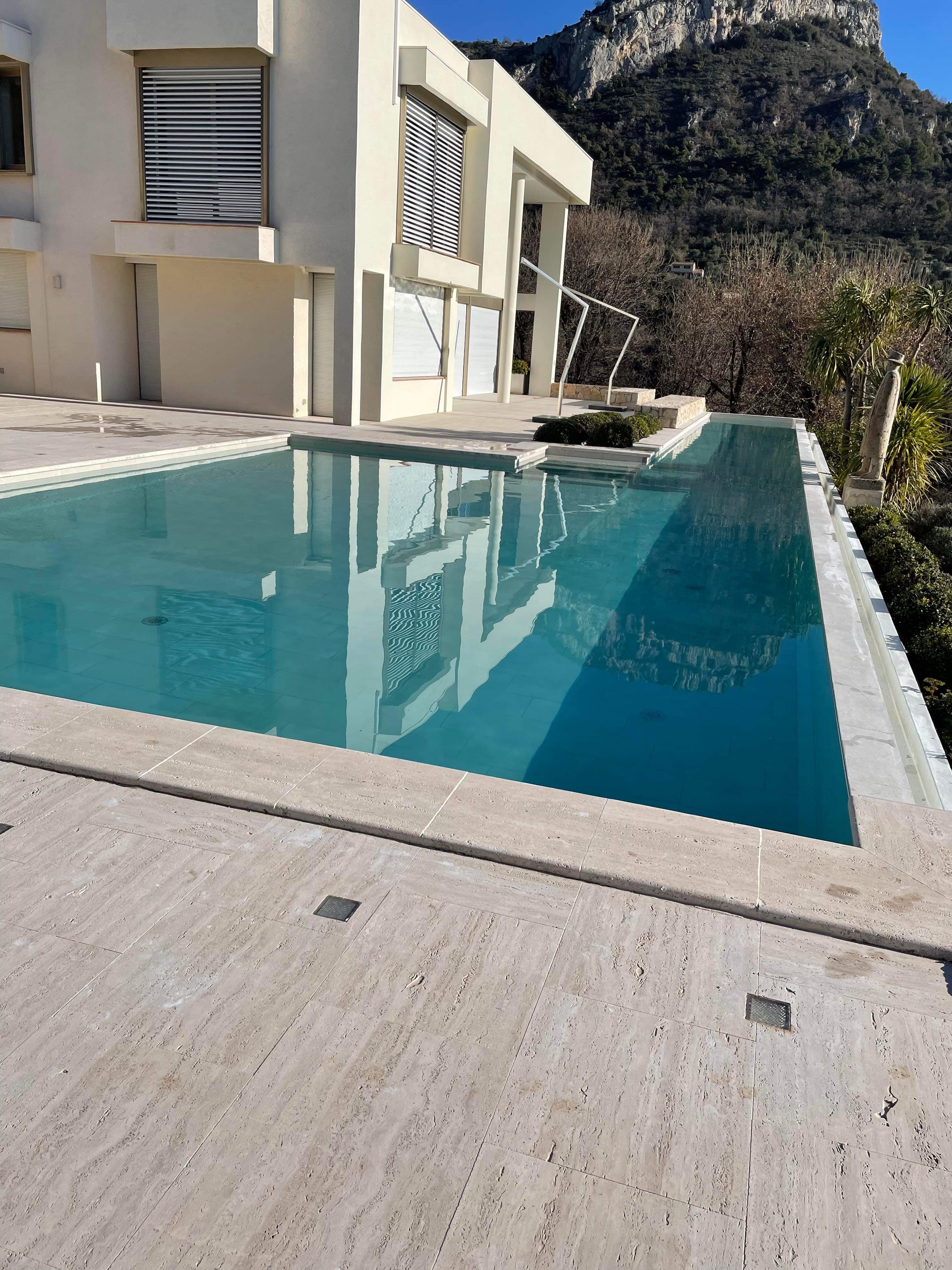 Réalisation piscine — Vence Piscines Services