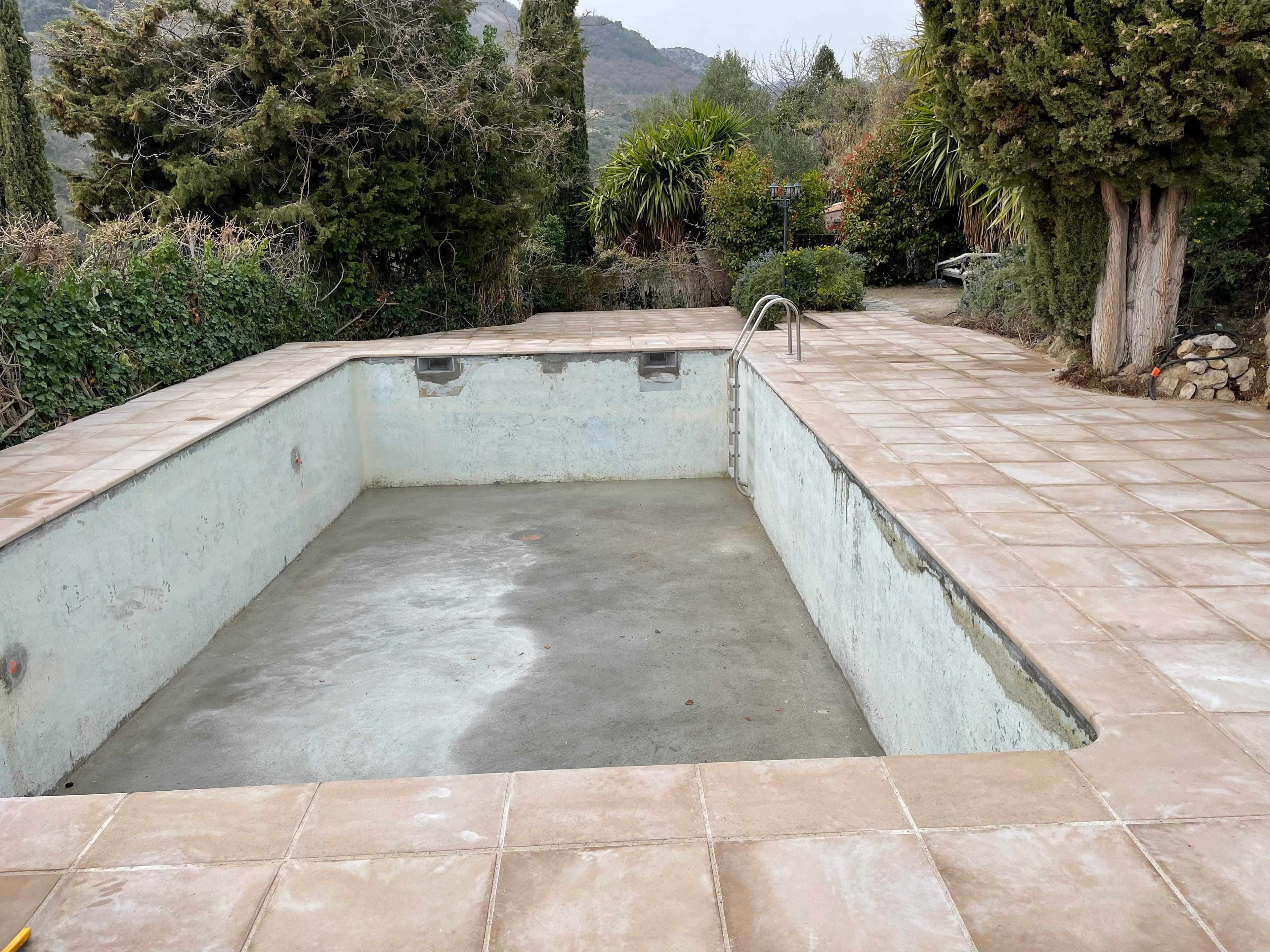 Réalisation piscine — Vence Piscines Services